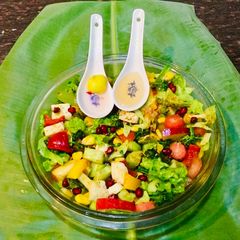 A picture of Exotic Salad.