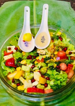 A picture of Exotic Salad.