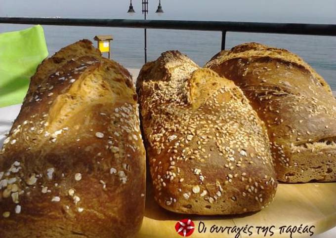 κύρια φωτογραφία συνταγής Πολύκαρπο ψωμί με προζύμι
