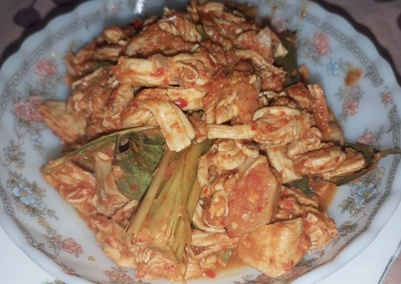 Ayam Suwir Pedas