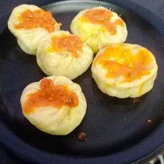 A picture of Chicken Momos.