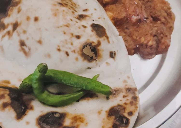 Lababdar Paneer with Naan