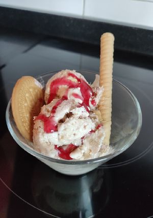 Una foto de Helado cheesecake con fresa en Mambo