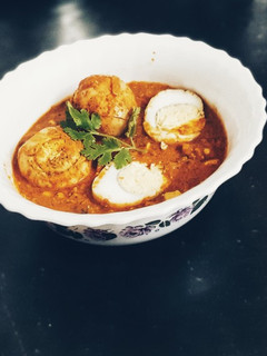 தாபா ஸ்டைல் முட்டை கிரேவி(egg gravy recipe in tamil) செய்முறை முக்கிய புகைப்படம்