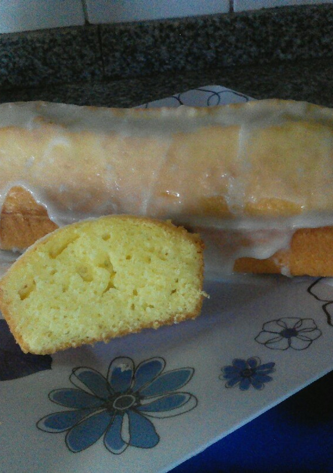 Una foto de Budín de limón 🍋