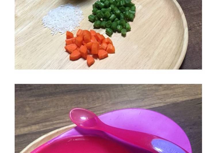 Cara Gampang Menyiapkan Pure beras + wortel + buncis + kaldu ayam kampung + evoo (MPASI 6 bulan), Menggugah Selera