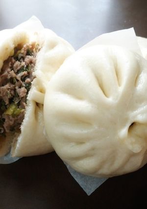 鮮蔥肉包(中式麵食) 的食譜成品照片