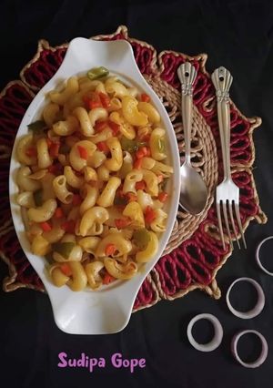 A picture of Masala Macaroni.