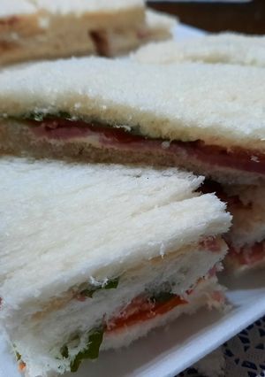 Una foto de Sandwichs de miga diferentes (5 sabores)