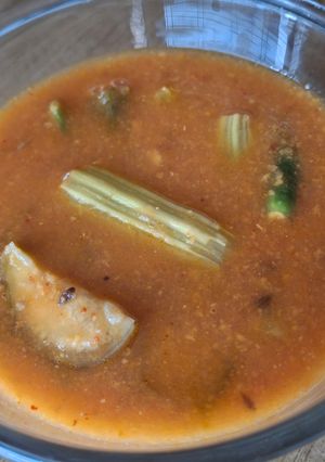 A picture of Tangy Sindhi Kadhi.