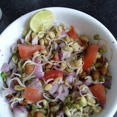 Healthy sprout chaat A picture of Healthy sprout chaat.