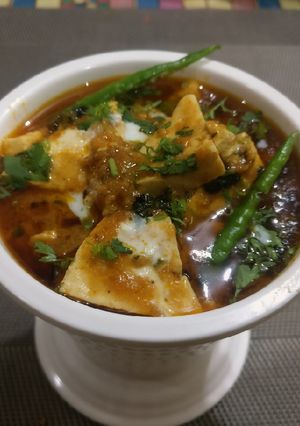 A picture of Smoked paneer in the spicy greavy.