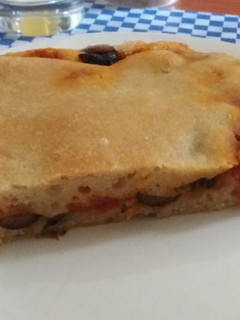 Foto di Focaccia con porri e pomodori