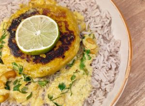 Une photo de Galette de pois chiches au curry
