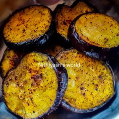 A picture of Baingan tawa fry.