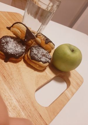 Una foto de Alfajores con cobertura de chocolate