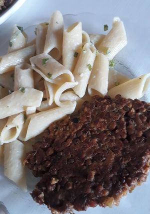 Una foto de Hamburguesa de lentejas y avena