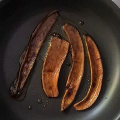A picture of Banana peel bacon.