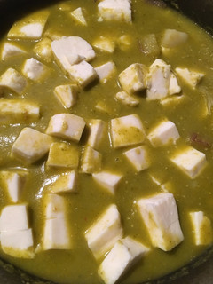 Una foto de Queso en salsa