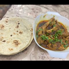 A picture of Desi Chicken Karahi.