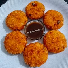 A picture of Sabudana Vada.