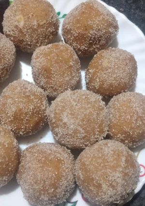 आटे के लड्डू (atte ke ladoo recipe in Hindi) रेसिपी मुख्य फोटो