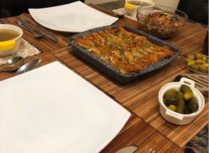 صورة لوصفة معكرونة كانلوني مع دجاج وصلصة بندورة