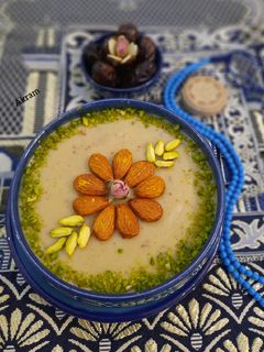 عکسی از دستور فرنی خرما (افطاری)