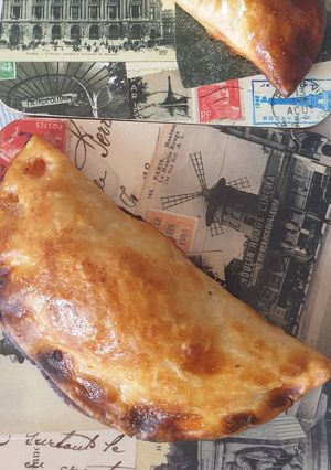 Foto principal de Empanadillas con anchoa, tomate y huevo duro