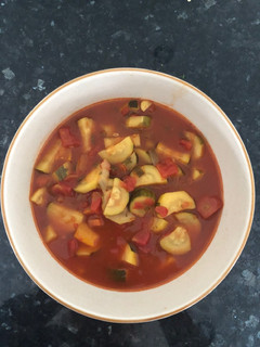 A picture of Zucchini vegetable soup.