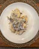 Pollo en crema de champiñones