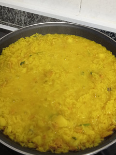 Una foto de Arroz con sepia y pollo