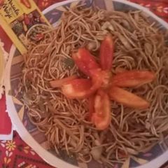 A picture of Noodles.
