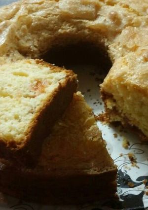 Una foto de Budín de limón y membrillo