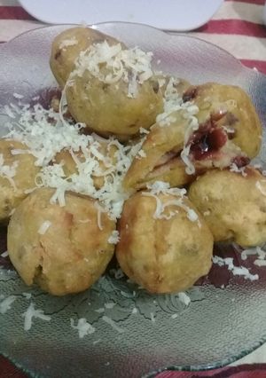 Foto resep Bola bola ubi kuning with bluberi chese