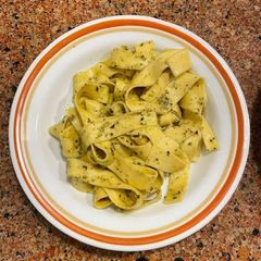 A picture of Basil Fettuccine pasta.