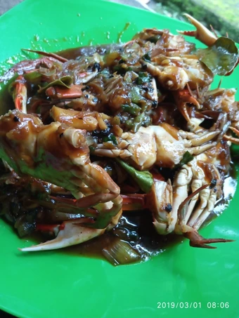Cara Mudah Menyiapkan Resep Kepiting lada hitam yang Menggugah Selera Anti Ribet, Bisa Manjain Lidah