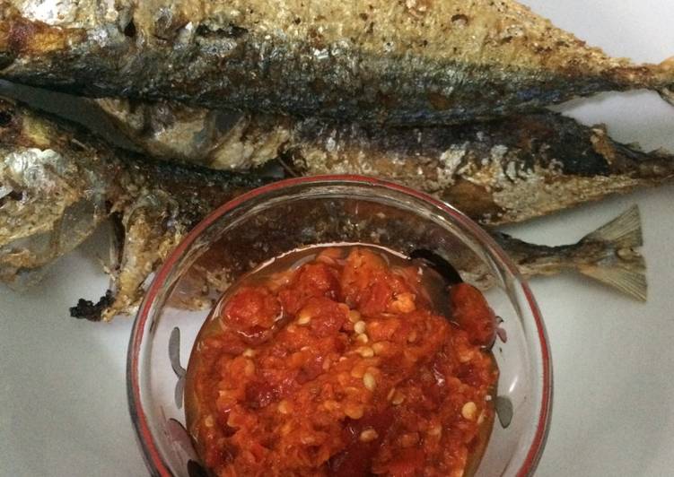 Langkah Mudah untuk Menyiapkan Kembung Sambel Korek, Menggugah Selera