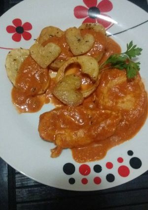 Una foto de Pollo al tomate