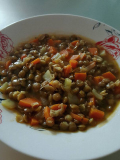 Una foto de Lentejas con vegetales
