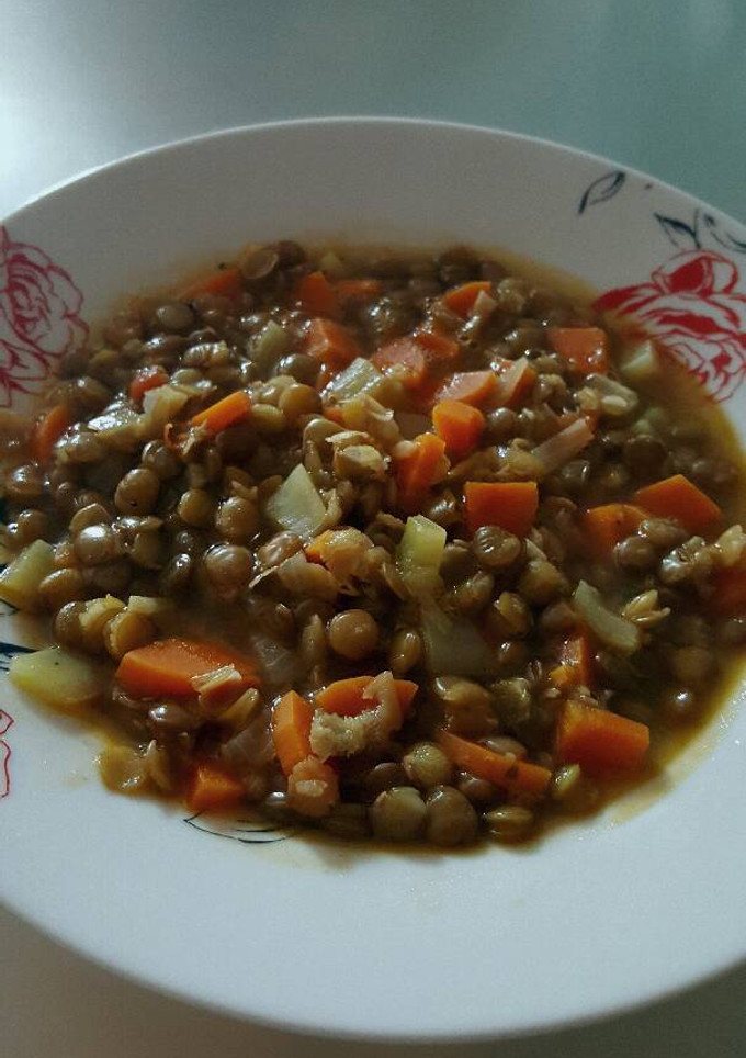 Una foto de Lentejas con vegetales