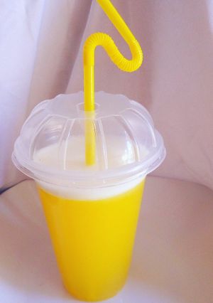 A picture of Pineapple juice.