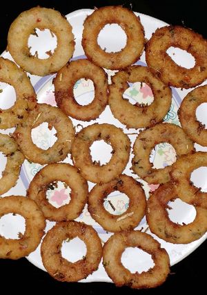 A picture of Crispy Potato rings.