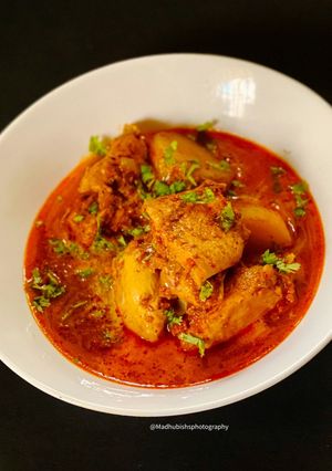 A picture of Goan Roce Chicken (Goan Chicken Coconut Curry).