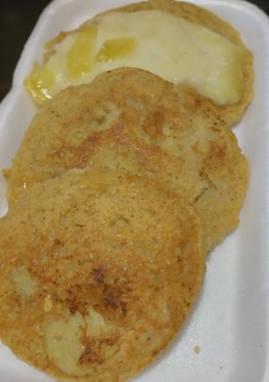 Una foto de Arepas🧀 de mazorca tierna🌽🫓🥙