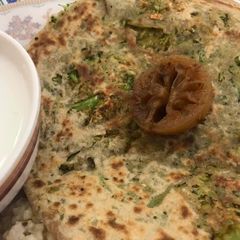 A picture of Broccoli ka paratha.