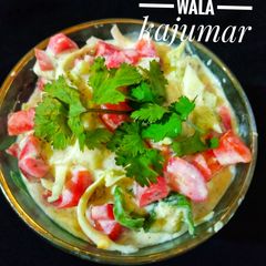 A picture of Dahi Wala kachumber.