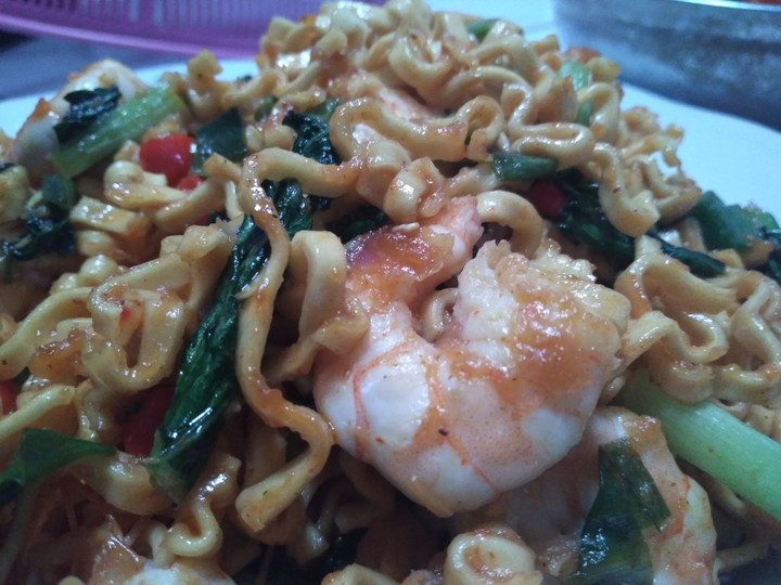 Bagaimana Membuat Mi goreng udang Anti Gagal