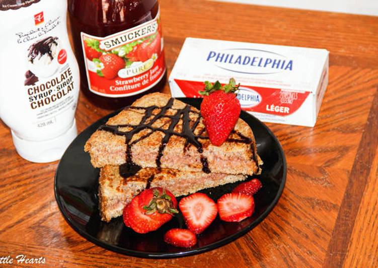 Steps to Make Award-winning Strawberry Cheesecake Stuffed French Toast