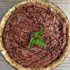 A picture of Raw Cacao Pie.